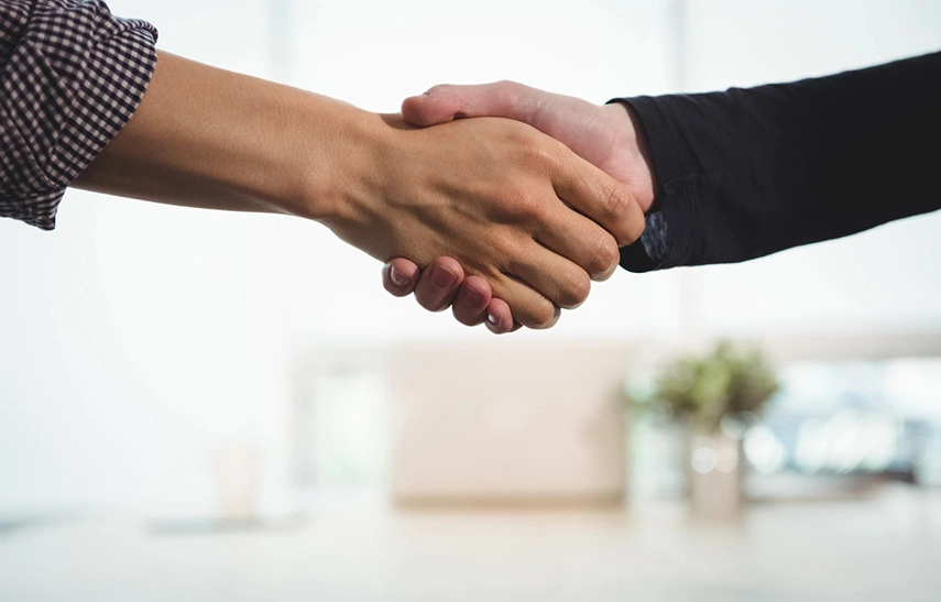 How to Choose the Right NEMT Broker