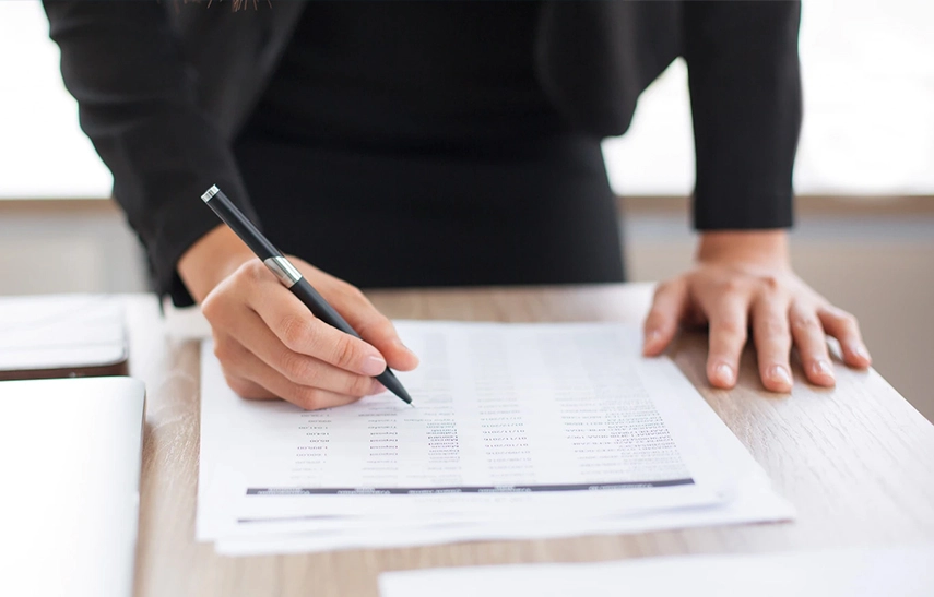 How to Choose the Right NEMT Broker